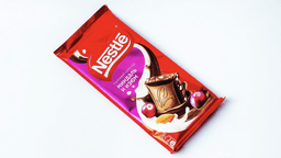 nestle-badam-ve-uzum-100-qr-4036